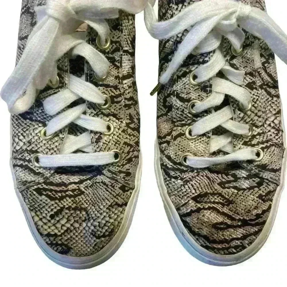 Keds Women's Jump Kick Snakeskin Sneaker Size 8.5 Casual Comfortable Sporty